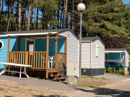 Neat Chalet With Microwave, Antwerp At 39 Km