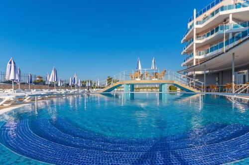 Charming 1-bed Apartment In Aheloy