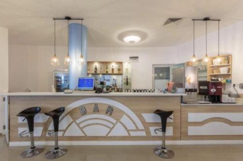 Charming 1-bed Apartment In Aheloy