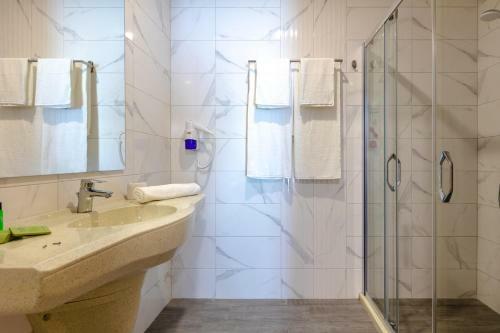 Marina Burgas Hotel