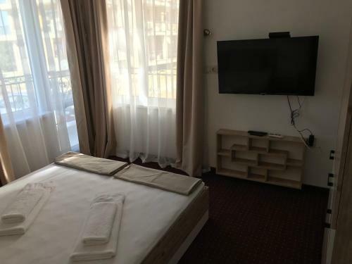 Hostal Guest House Theona