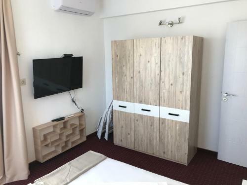 Hostal Guest House Theona