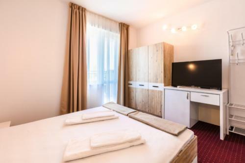 Hostal Guest House Theona