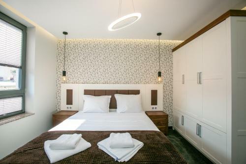 Hostal B&d Apartments Delux, New