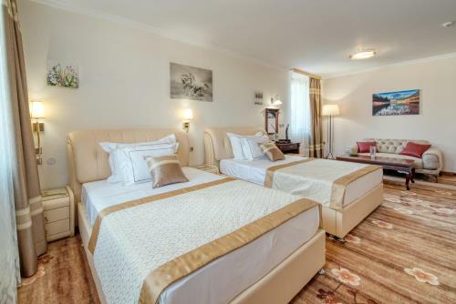 Hotel Residence Konstantina Palace