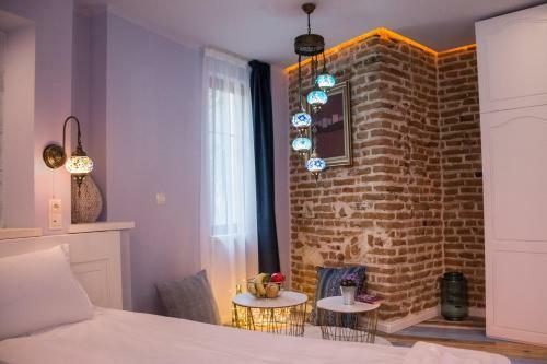 Hostal Saborna 25 Guest House