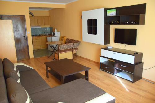 Apartamento Evi Aparments 3