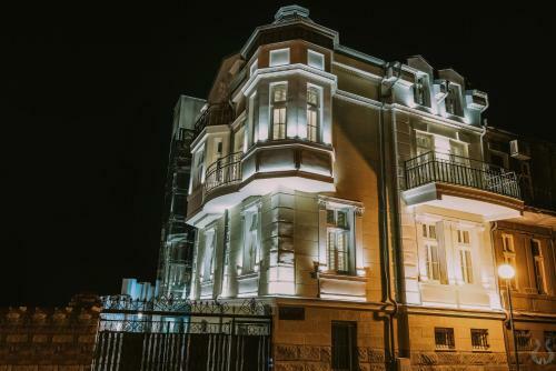 Orpheus Apartments & Rooms