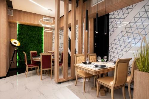 Hotel Business Club