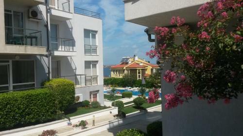 Menada Apolon Apartments
