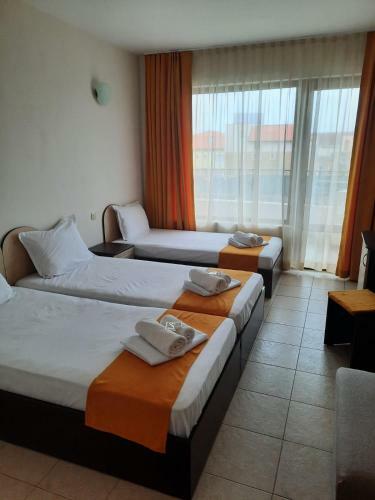 Hotel ???? ???? / Dani Beach