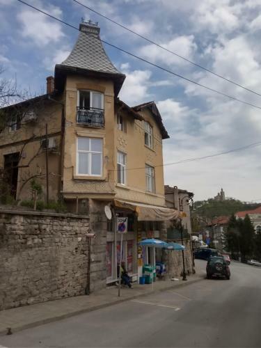 Hostal Mercury Guest House