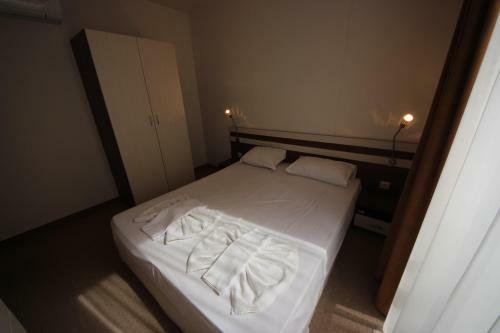 Hotel Menada Lux - Tarsis