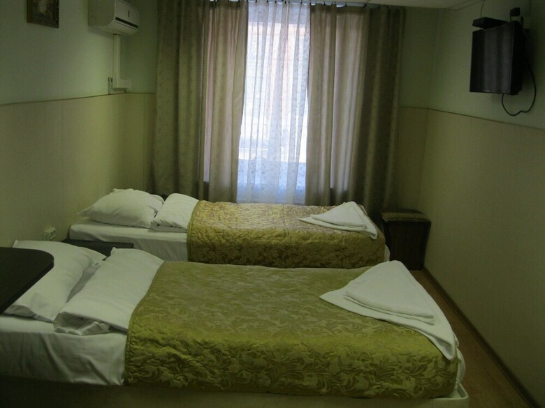 Stolichnaya Hotel