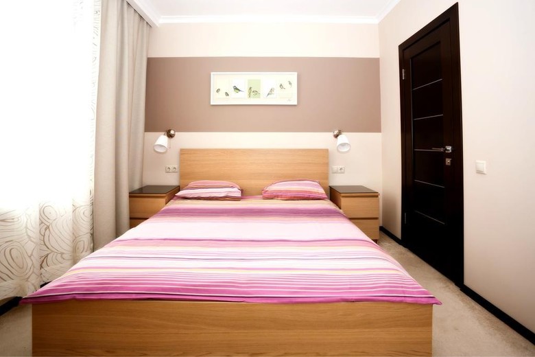 Yunost Hotel
