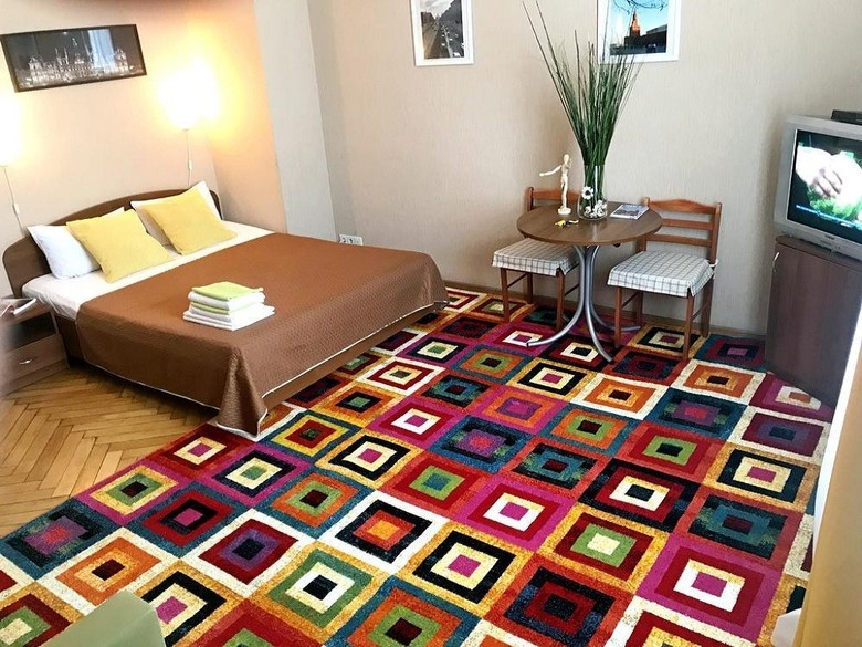 Noviy Arbat Hotel