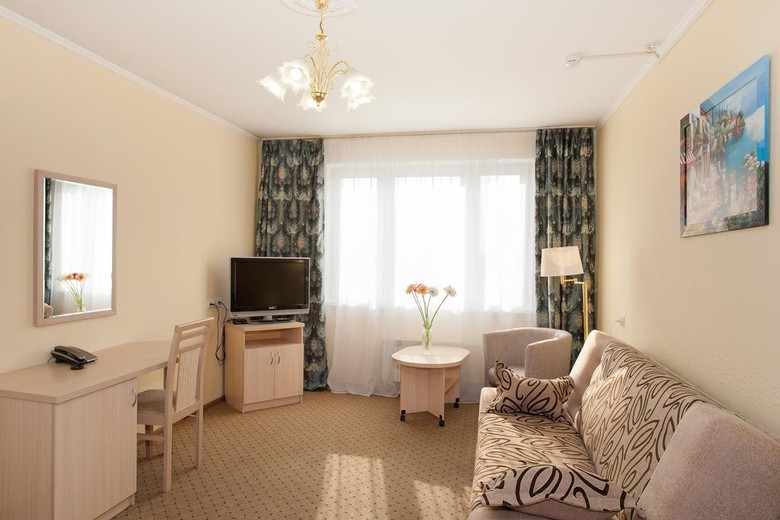 Vladykino Hotel