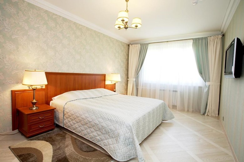 Vladykino Hotel