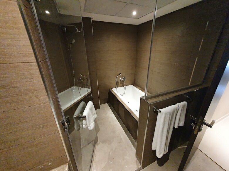 Atiram Jewel Hotel