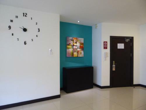 Apartamentos Rimbun Suites & Residences