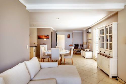 Apartamento Oceanfront Grouper At Den Laman