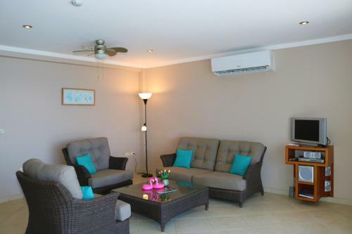 Apartamento Oceanfront Flying Fish At Den Laman