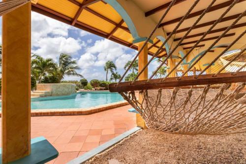Hostal Goood Resort