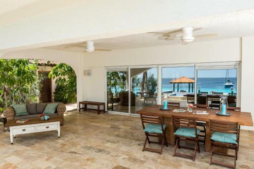 Villa Nirvana Lodge
