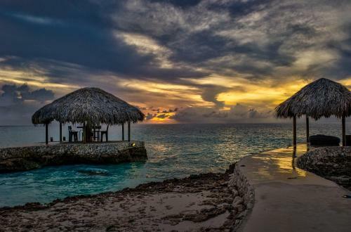 Delfins Resort & Villas