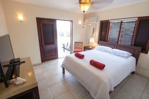 Casa Coco Bonaire At Sabalpalm Villas
