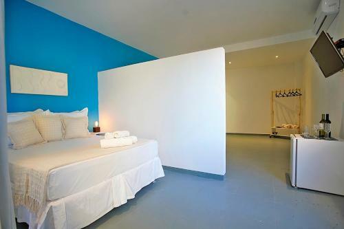 Hostal Sofia's On The Beach