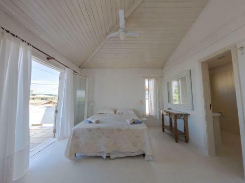Casa Griega Com Wifi A 50 Metros Da Praia Do Canto