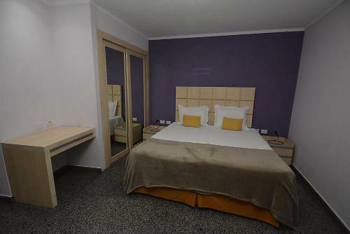 Hostal Riachi Pousada