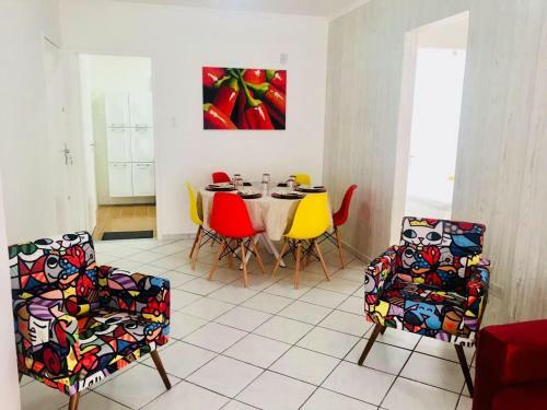 Apartamento Apto Rep Argentina - 105 - 02 Qts E Acesso � Praia