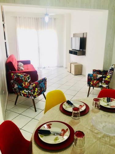 Apartamento Apto Rep Argentina - 105 - 02 Qts E Acesso � Praia