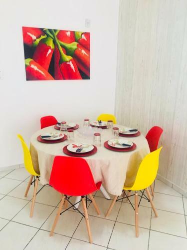 Apartamento Apto Rep Argentina - 105 - 02 Qts E Acesso � Praia