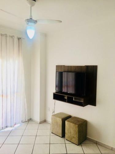 Apartamento Apto Rep Argentina - 105 - 02 Qts E Acesso � Praia