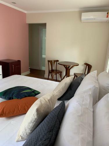 Hostal Pousada Balne�rio Cambori�