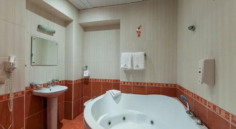 Cron Hotel