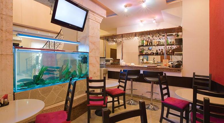 Cron Hotel