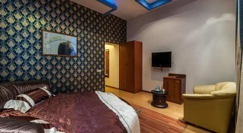 Cron Hotel