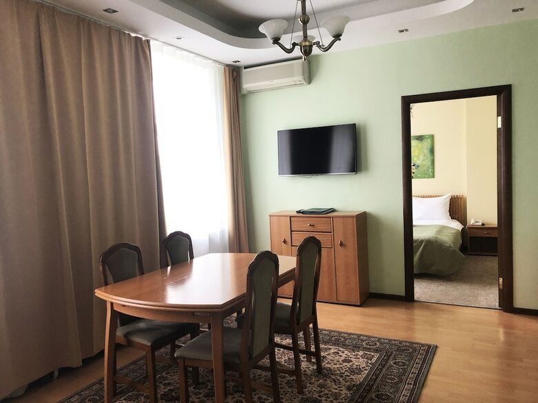 Hotel Slavyanka