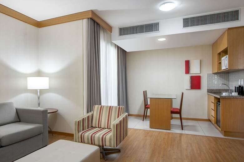 Hotel Brasil 21 Convention