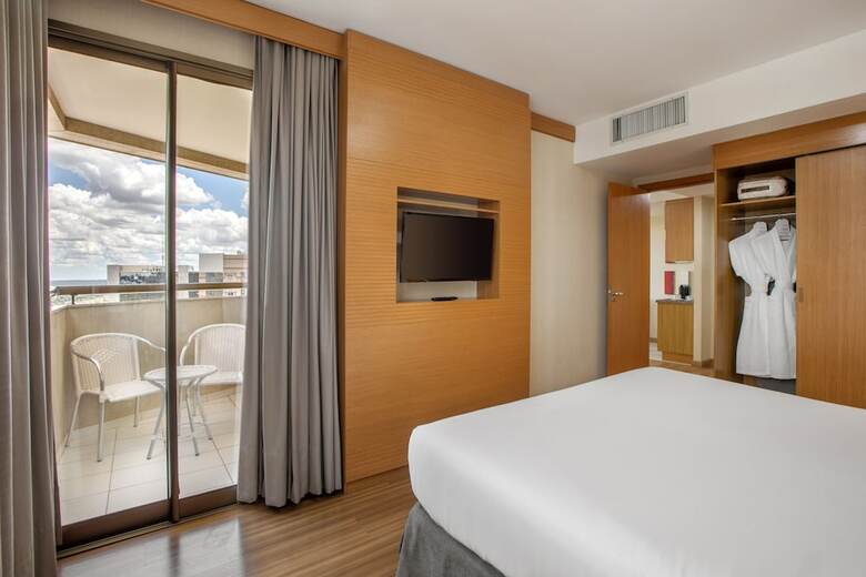 Hotel Brasil 21 Convention