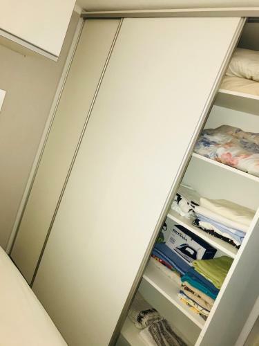 Apartamento Kitinet 2/4 No Sudoeste