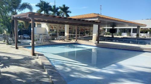 Condom�nio Diroma Resorts Internacional Flats