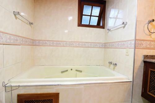 Villa Viena - Mans�o Em Condom�nio de Luxo No Capivari