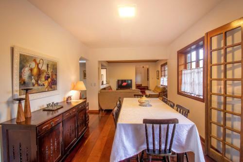 Villa Viena - Mans�o Em Condom�nio de Luxo No Capivari
