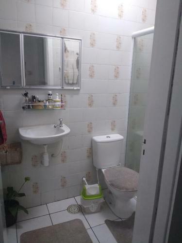 Apartamento Aconchegante Com Piscina 700m Da Praia Martim de S�