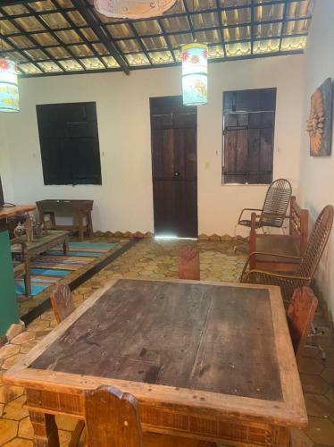 Casa Amarela - Praia de Baixio